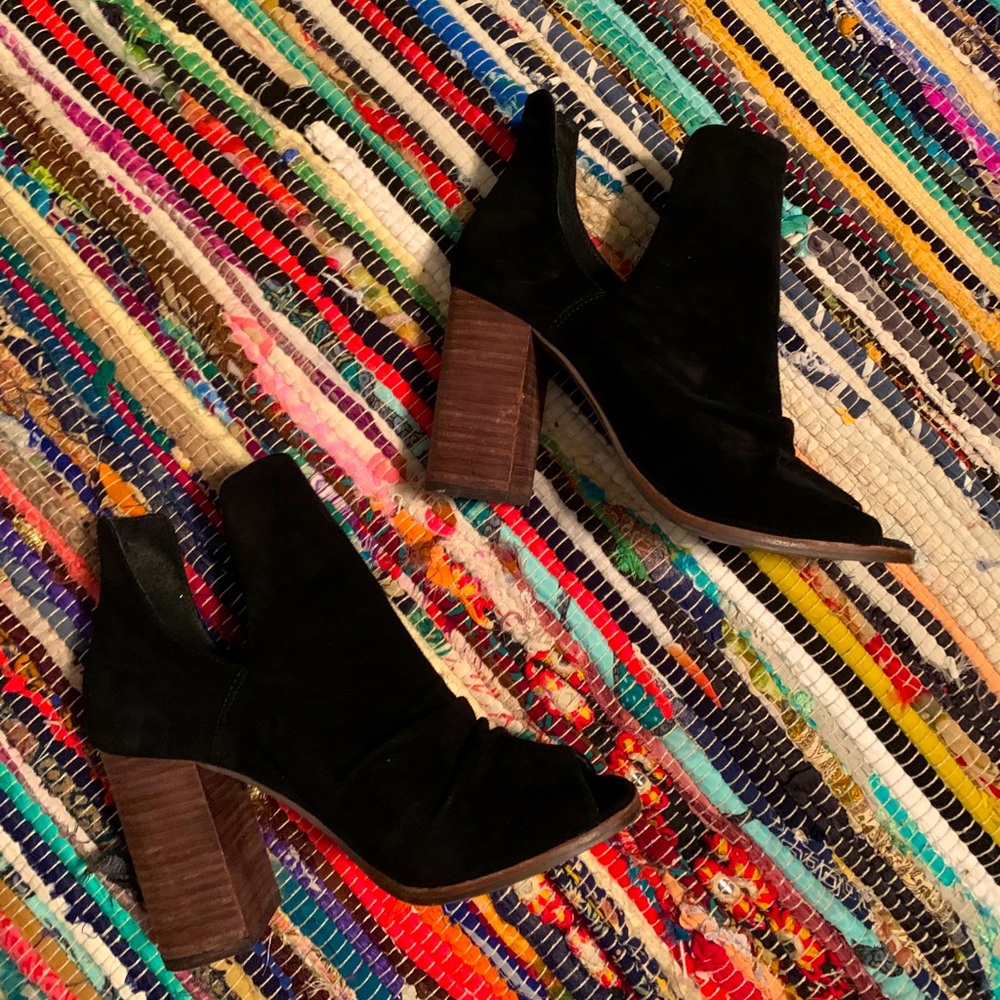 Chinese Laundry Black Suede Ankle Booties